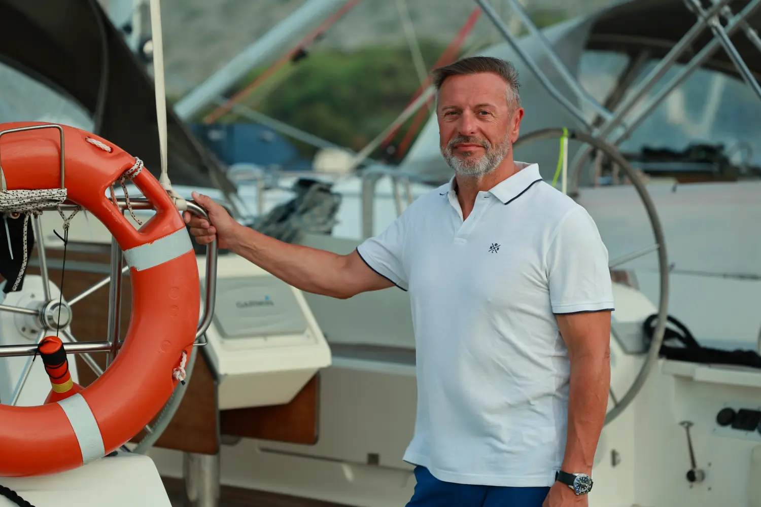 Successful Sailing - Skipper Thomas Lindloff sailing in the sea