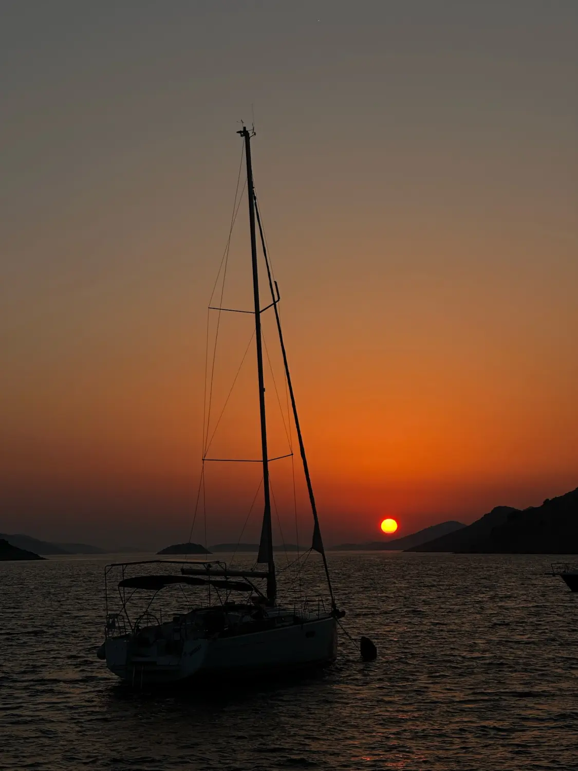 Successful Sailing - Sonnenuntergang im Meer